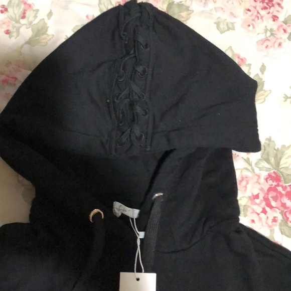 Sweater - Picture 2 of 4